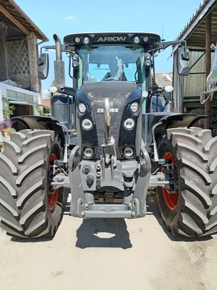 Claas Arion 660 CMATIC - Traktor: 1 kép. Claas Arion 660 CMATIC - Traktor: 1 kép.