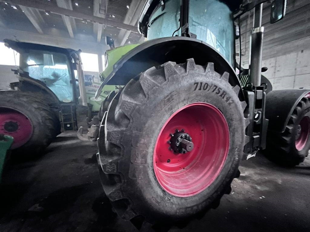 Claas Axion 950 Cmatic - Traktor: 4 kép. Claas Axion 950 Cmatic - Traktor: 4 kép.