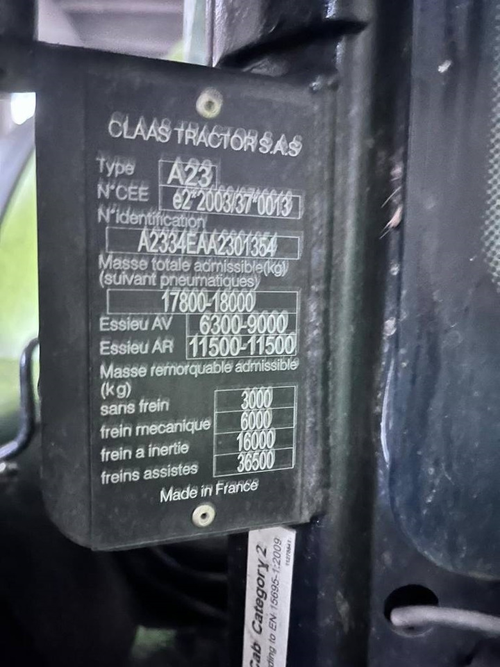 Claas Axion 950 Cmatic - Traktor: 2 kép. Claas Axion 950 Cmatic - Traktor: 2 kép.