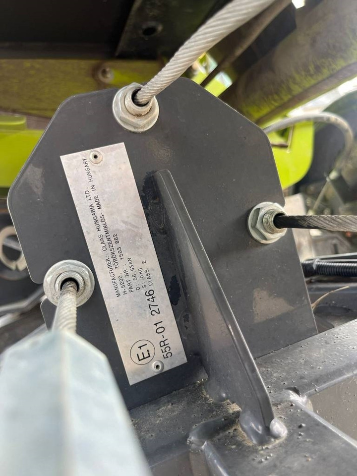 Claas CONVIO FLEX 1080 - Betakarítógép tartozék: 5 kép. Claas CONVIO FLEX 1080 - Betakarítógép tartozék: 5 kép.