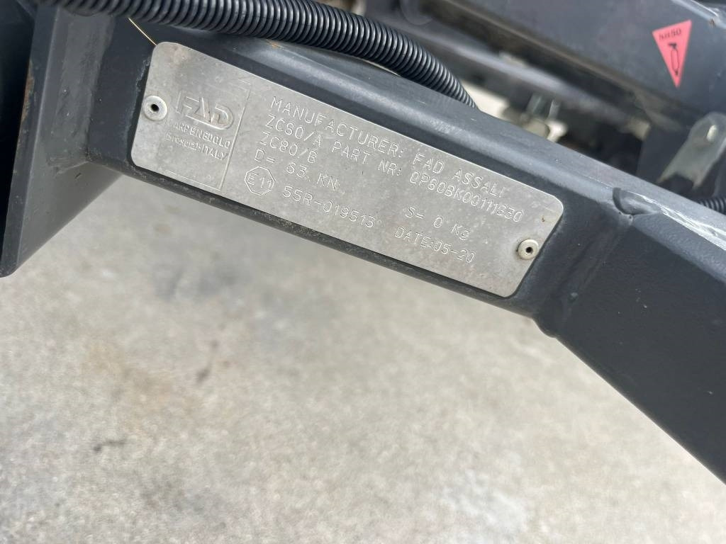 Claas CONVIO FLEX 1080 - Betakarítógép tartozék: 4 kép. Claas CONVIO FLEX 1080 - Betakarítógép tartozék: 4 kép.