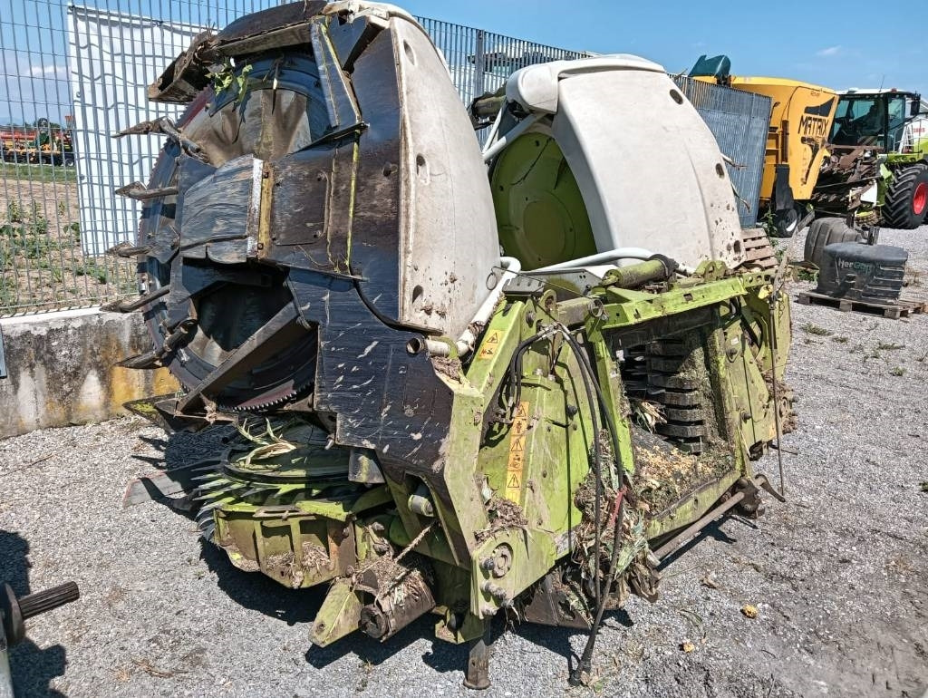 Claas Orbis 600 - Szálastakarmány betakarítás gépei: 4 kép. Claas Orbis 600 - Szálastakarmány betakarítás gépei: 4 kép.