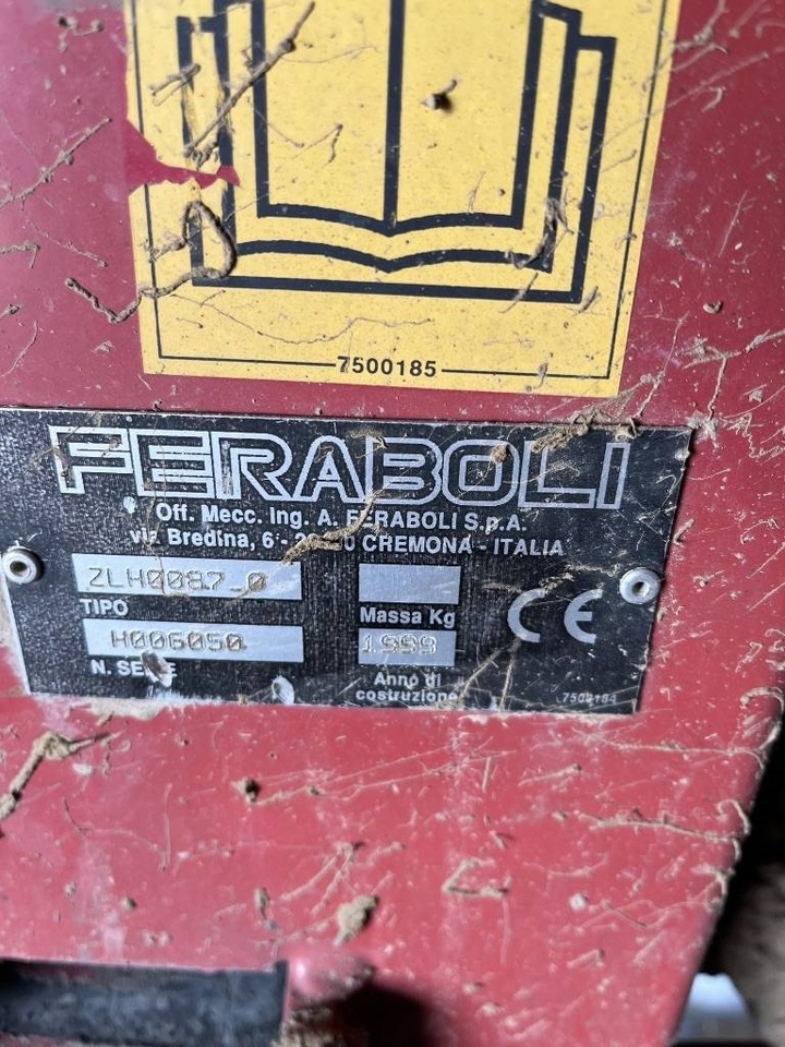 Feraboli T 300 - Borona: 2 kép. Feraboli T 300 - Borona: 2 kép.