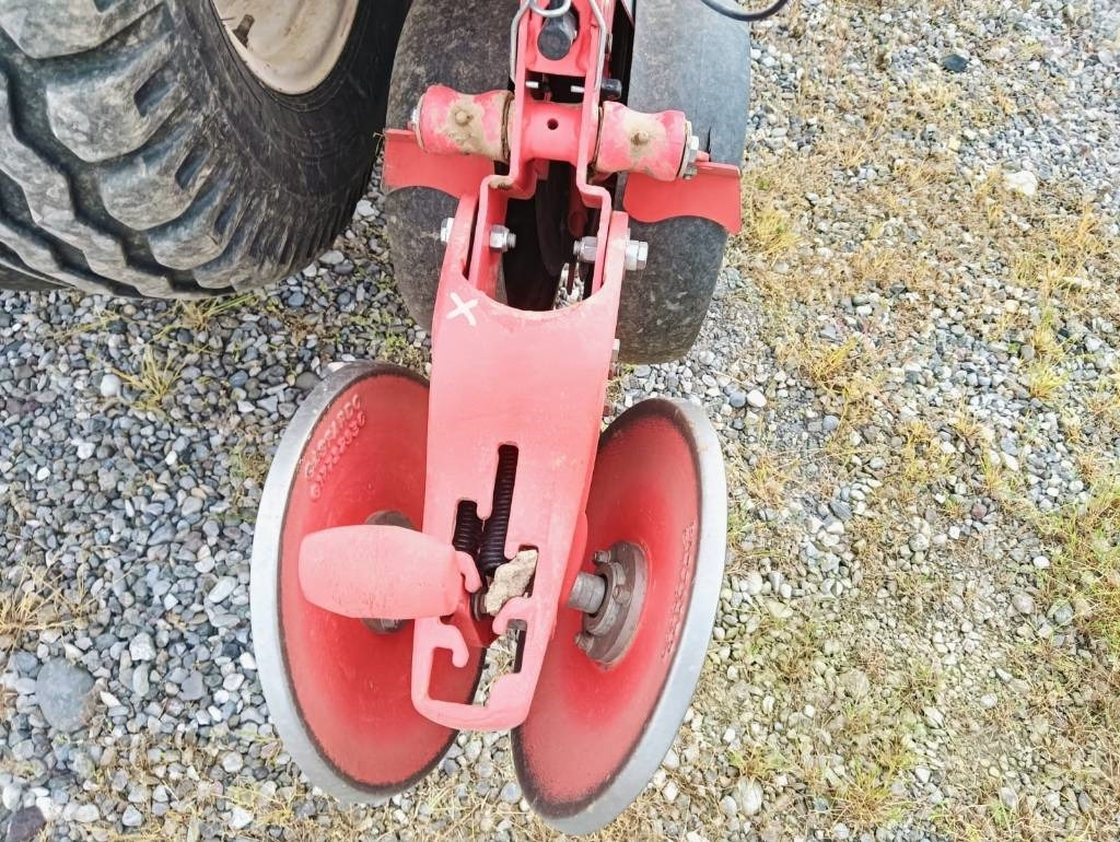 Precíziós vetőgép Gaspardo RENATA 8 FILE: 15 kép.