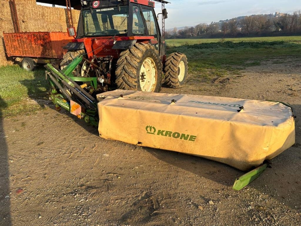 Krone AM 283 S - Fűkasza: 1 kép. Krone AM 283 S - Fűkasza: 1 kép.