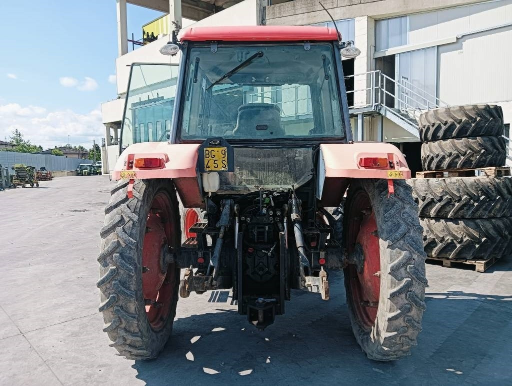 Kubota M 128 X - Traktor: 5 kép. Kubota M 128 X - Traktor: 5 kép.