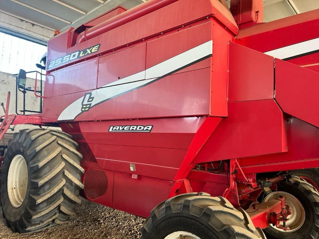 Laverda 25.50 - Kombájn: 3 kép. Laverda 25.50 - Kombájn: 3 kép.