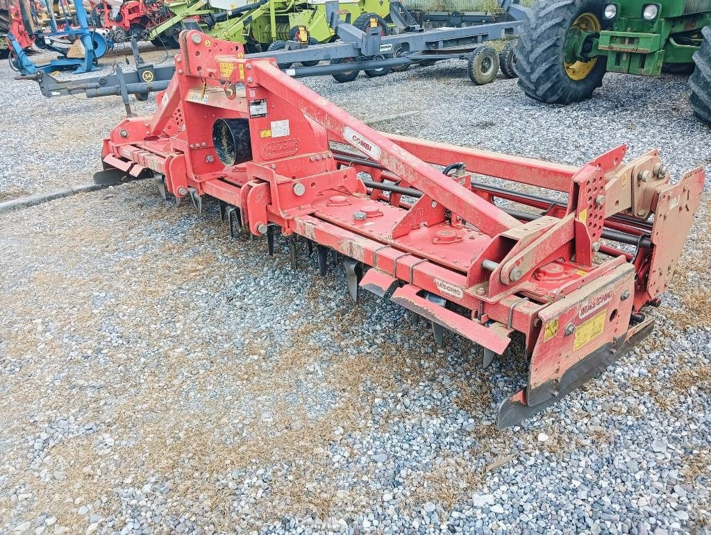 Maschio DMR 4000 - Borona: 1 kép. Maschio DMR 4000 - Borona: 1 kép.