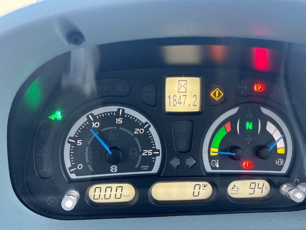 New Holland T6.165 - Traktor: 3 kép. New Holland T6.165 - Traktor: 3 kép.