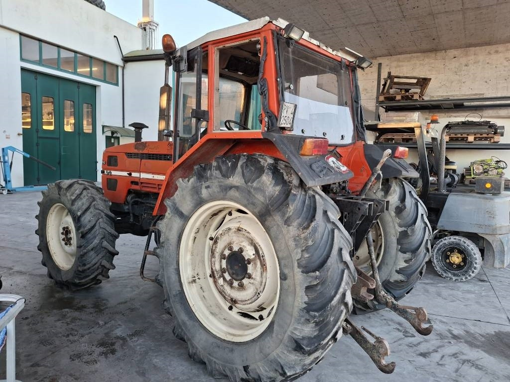 Same Laser 110 - Traktor: 5 kép. Same Laser 110 - Traktor: 5 kép.