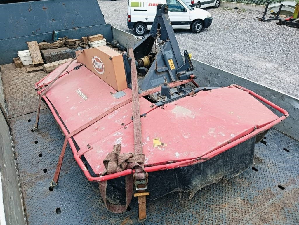 Vicon 230 F - Fűkasza: 1 kép. Vicon 230 F - Fűkasza: 1 kép.