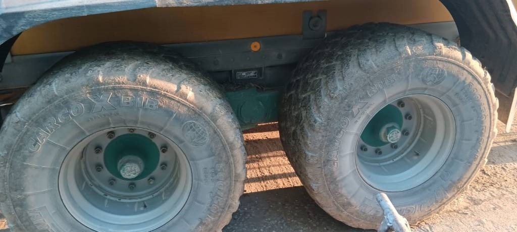 Zunhammer K 14 55PUL - Szervestrágyaszóró: 2 kép. Zunhammer K 14 55PUL - Szervestrágyaszóró: 2 kép.