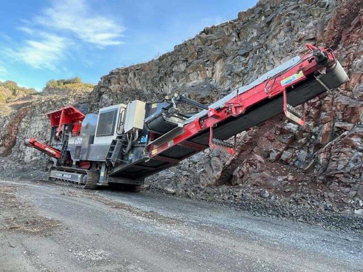 2018 Sandvik QJ341 Jaw Crusher - Törőgép: 3 kép. 2018 Sandvik QJ341 Jaw Crusher - Törőgép: 3 kép.