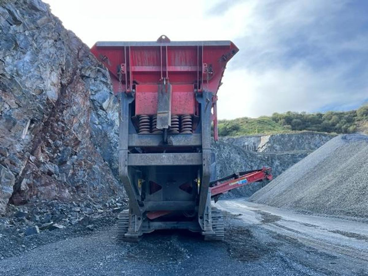 2018 Sandvik QJ341 Jaw Crusher - Törőgép: 2 kép. 2018 Sandvik QJ341 Jaw Crusher - Törőgép: 2 kép.