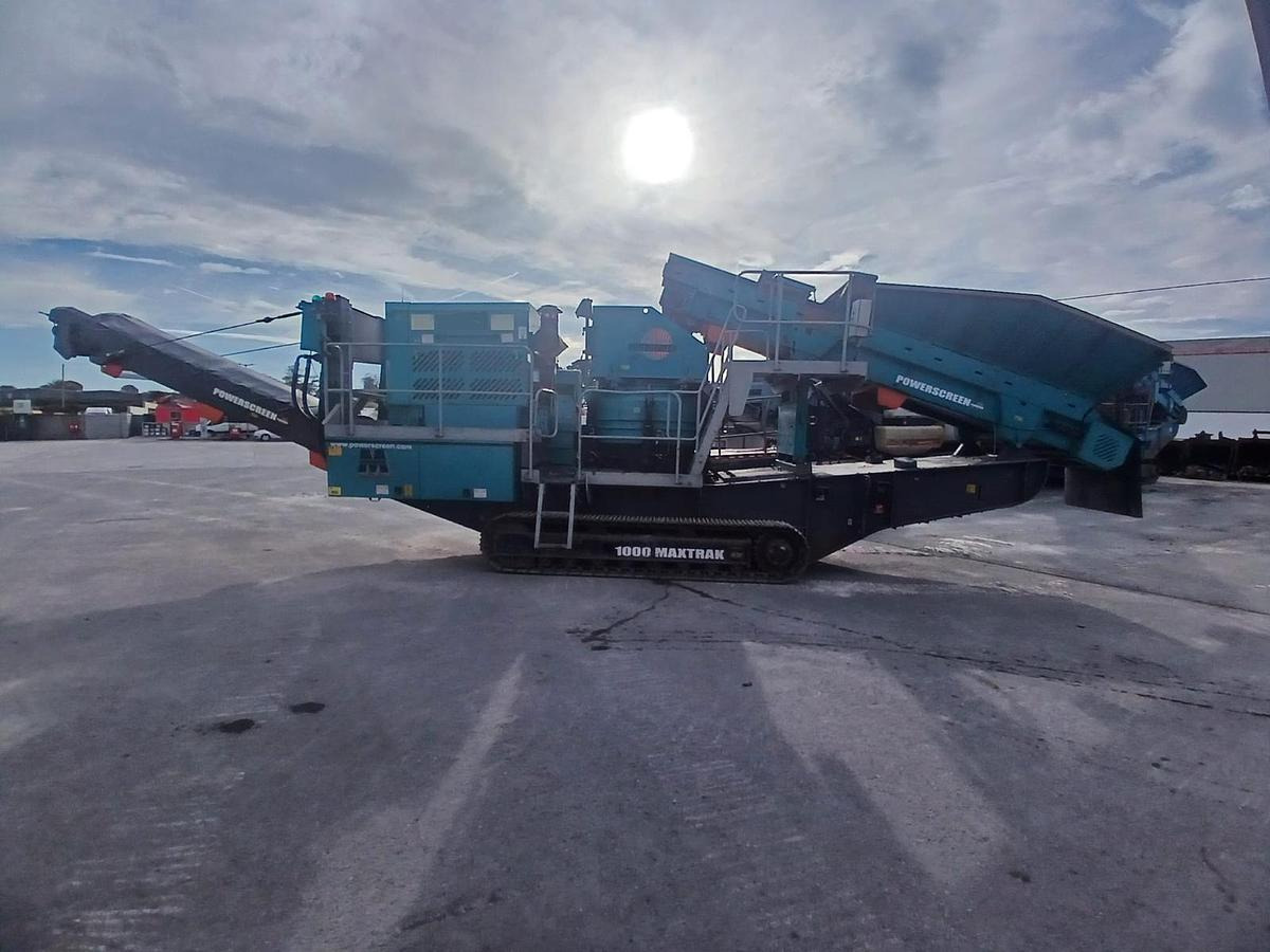 2019 Powerscreen 1000 Maxtrak - Törőgép: 1 kép. 2019 Powerscreen 1000 Maxtrak - Törőgép: 1 kép.