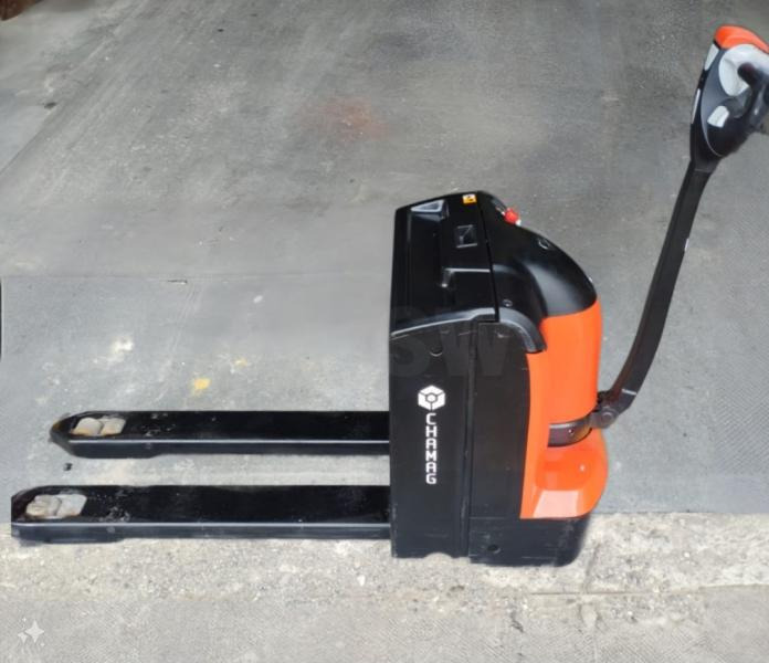 Hangcha Transpalette électrique CDD20-AC1 - Kézi raklapemelő: 1 kép. Hangcha Transpalette électrique CDD20-AC1 - Kézi raklapemelő: 1 kép.