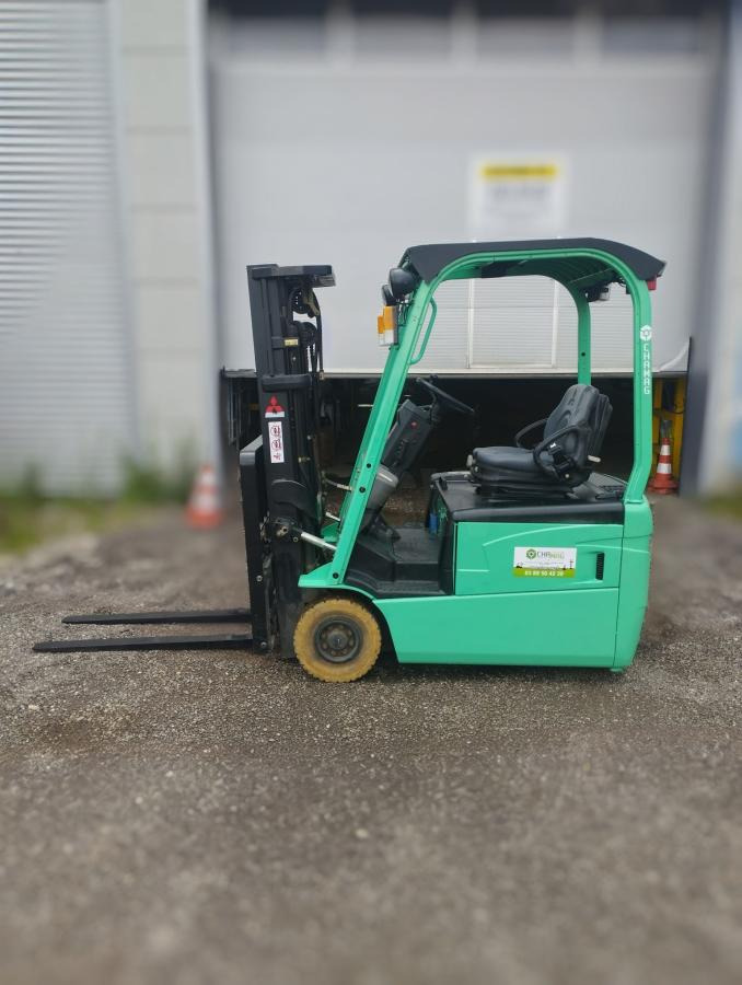 Mitsubishi FB16NT fenwick - Elektromos targonca: 1 kép. Mitsubishi FB16NT fenwick - Elektromos targonca: 1 kép.
