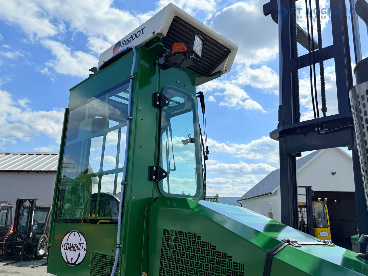 Új Négyutas tolóoszlopos targoncá COMBILIFT C3500 / DUPLEX 4100MM / GAS / EXTENDABLE FORKS / CABIN / HEATING + AIR CONDITIONING / LIKE NEW: 30 kép.
