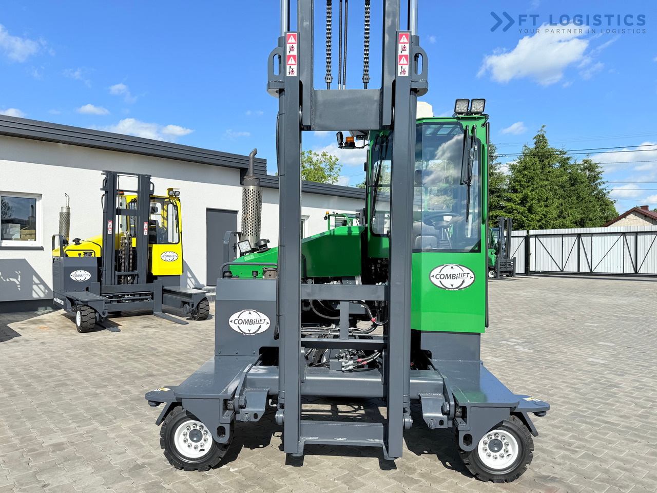 Új Négyutas tolóoszlopos targoncá COMBILIFT C3500 / DUPLEX 4100MM / GAS / EXTENDABLE FORKS / CABIN / HEATING + AIR CONDITIONING / LIKE NEW: 38 kép.