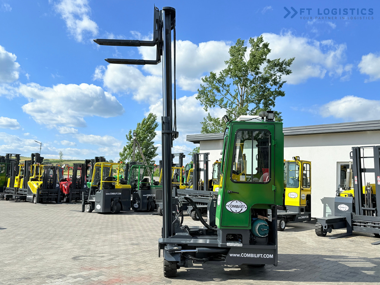Új Négyutas tolóoszlopos targoncá COMBILIFT C3500 / DUPLEX 4100MM / GAS / EXTENDABLE FORKS / CABIN / HEATING + AIR CONDITIONING / LIKE NEW: 25 kép.