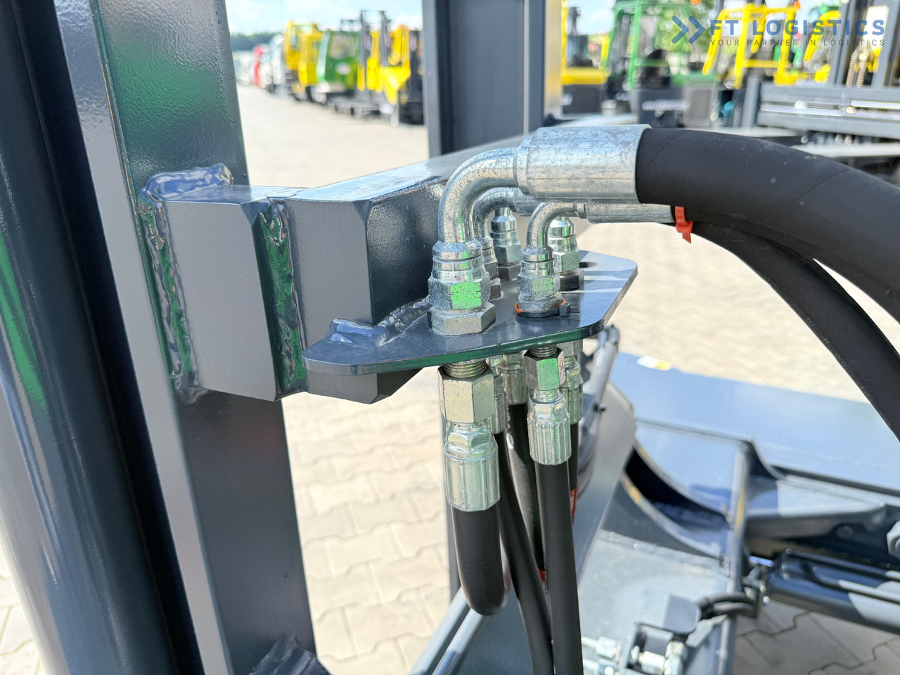 Új Négyutas tolóoszlopos targoncá COMBILIFT C3500 / DUPLEX 4100MM / GAS / EXTENDABLE FORKS / CABIN / HEATING + AIR CONDITIONING / LIKE NEW: 34 kép.