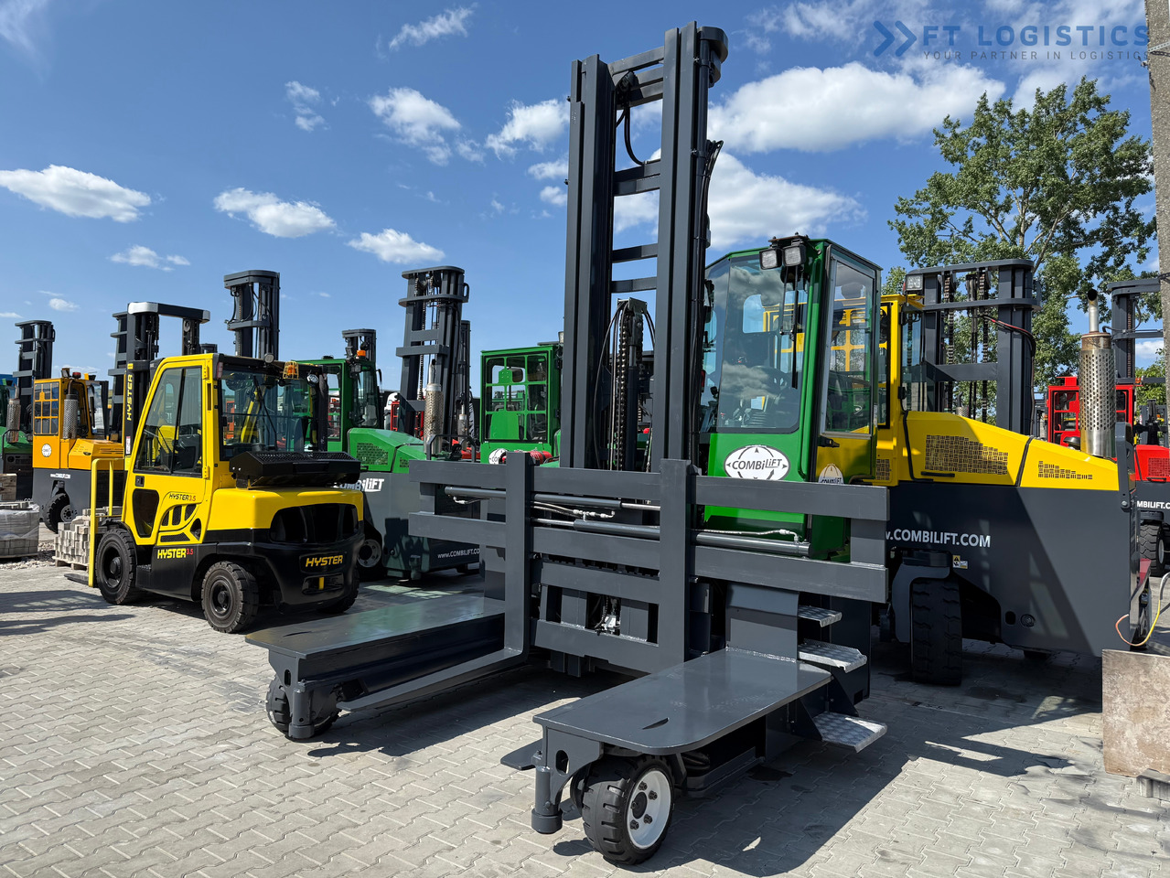 COMBILIFT C5000E / ELECTRIC / TRIPLEX 8300MM / FULL FREE LIFT / WIDE POSITIONER / FORK SIDESHIFT / BATTERY LIKE NEW - Négyutas tolóoszlopos targoncá: 2 kép. COMBILIFT C5000E / ELECTRIC / TRIPLEX 8300MM / FULL FREE LIFT / WIDE POSITIONER / FORK SIDESHIFT / BATTERY LIKE NEW - Négyutas tolóoszlopos targoncá: 2 kép.