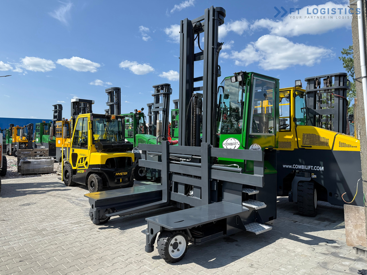 COMBILIFT C5000E / ELECTRIC / TRIPLEX 8300MM / FULL FREE LIFT / WIDE POSITIONER / FORK SIDESHIFT / BATTERY LIKE NEW - Négyutas tolóoszlopos targoncá: 1 kép. COMBILIFT C5000E / ELECTRIC / TRIPLEX 8300MM / FULL FREE LIFT / WIDE POSITIONER / FORK SIDESHIFT / BATTERY LIKE NEW - Négyutas tolóoszlopos targoncá: 1 kép.