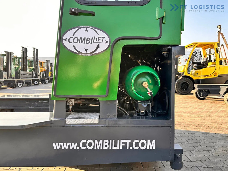 Combilift C3000 / DUPLEX / 4100MM / LPG / FREE LIFT / Like New C3000 / DUPLEX / 4100MM / LPG / FREE LIFT / Like New - Négyutas tolóoszlopos targoncá: 3 kép. Combilift C3000 / DUPLEX / 4100MM / LPG / FREE LIFT / Like New C3000 / DUPLEX / 4100MM / LPG / FREE LIFT / Like New - Négyutas tolóoszlopos targoncá: 3 kép.