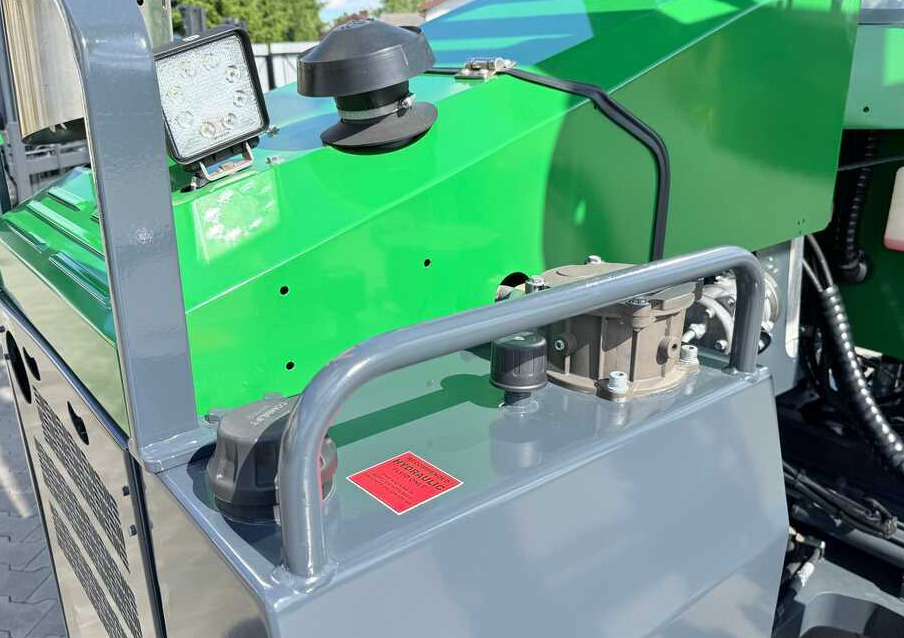 Négyutas tolóoszlopos targoncá Combilift C3500 / DUPLEX 4100MM / GAS / EXTENDABLE FORKS / CABIN / HEATING + AIR CONDITIONING / LIKE NEW: 34 kép.