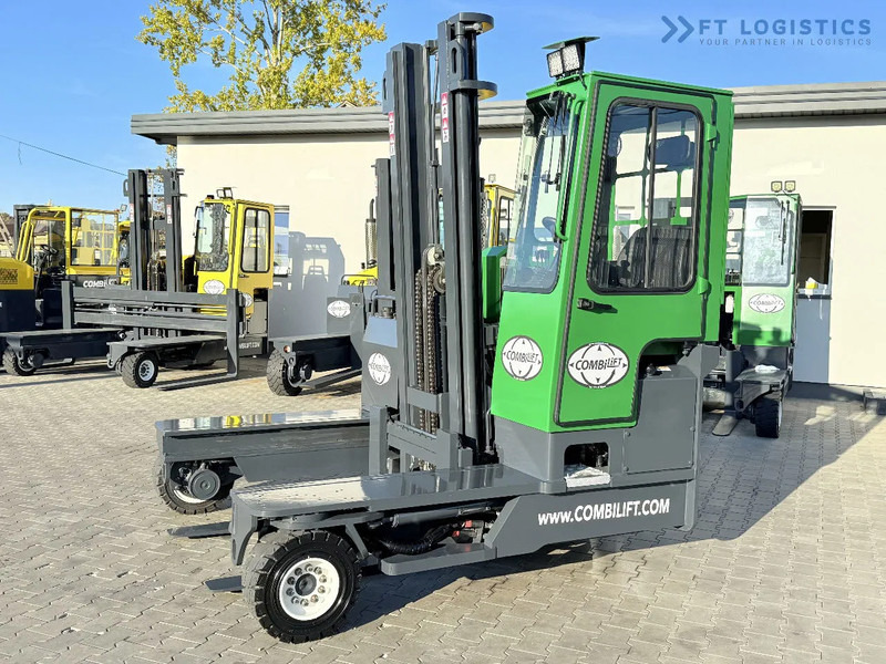 Combilift C4000 / DIESEL / DUPLEX 4100MM / FREE LIFT / SIDE SHIFT / FULL CABIN / EXCELLENT CONDITION / Wide range of four-way and side loa - Négyutas tolóoszlopos targoncá: 3 kép. Combilift C4000 / DIESEL / DUPLEX 4100MM / FREE LIFT / SIDE SHIFT / FULL CABIN / EXCELLENT CONDITION / Wide range of four-way and side loa - Négyutas tolóoszlopos targoncá: 3 kép.