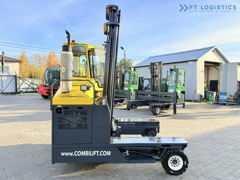 Combilift C4000 – LPG – DUPLEX 4600mm – FREE LIFT – SIDE SHIFT – EXCELLENT CONDITION Wide selection of four-way and side-loading forklifts - Négyutas tolóoszlopos targoncá: 5 kép. Combilift C4000 – LPG – DUPLEX 4600mm – FREE LIFT – SIDE SHIFT – EXCELLENT CONDITION Wide selection of four-way and side-loading forklifts - Négyutas tolóoszlopos targoncá: 5 kép.
