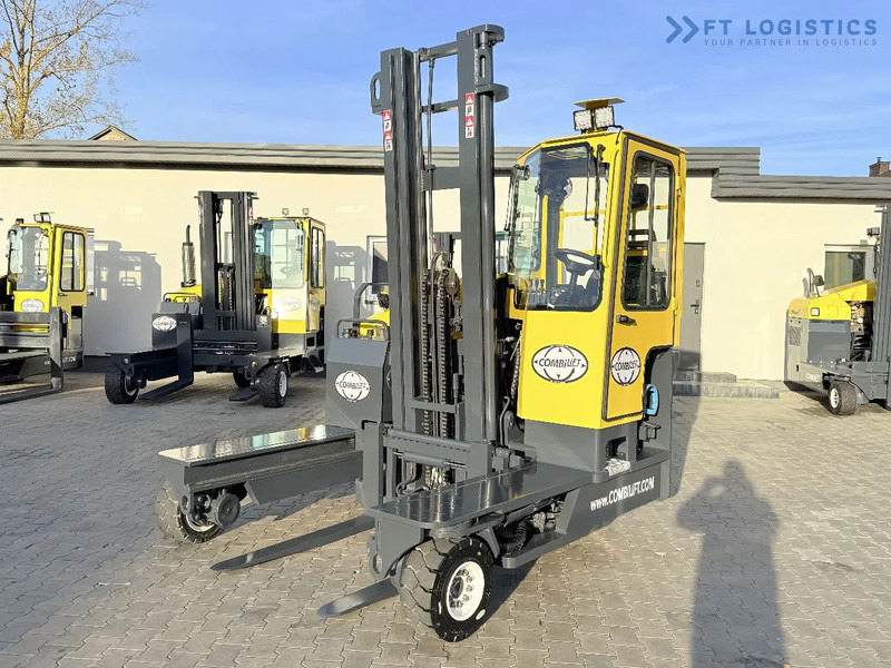 Combilift C4000 – LPG – DUPLEX 4600mm – FREE LIFT – SIDE SHIFT – EXCELLENT CONDITION Wide selection of four-way and side-loading forklifts - Négyutas tolóoszlopos targoncá: 1 kép. Combilift C4000 – LPG – DUPLEX 4600mm – FREE LIFT – SIDE SHIFT – EXCELLENT CONDITION Wide selection of four-way and side-loading forklifts - Négyutas tolóoszlopos targoncá: 1 kép.