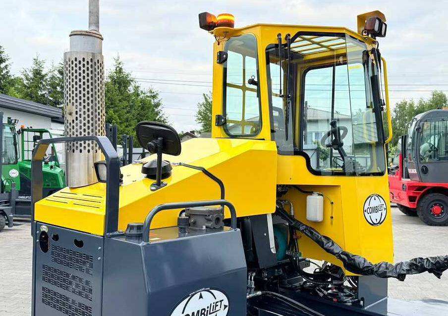 Négyutas tolóoszlopos targoncá Combilift C5000 / TRIPLEX 7500MM / WIDE FORK POSITIONER / FREE LIFT / NEW TYRES / HEATED CABIN: 31 kép.