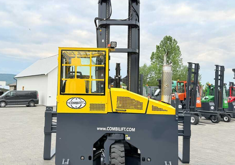 Négyutas tolóoszlopos targoncá Combilift C5000 / TRIPLEX 7500MM / WIDE FORK POSITIONER / FREE LIFT / NEW TYRES / HEATED CABIN: 9 kép.