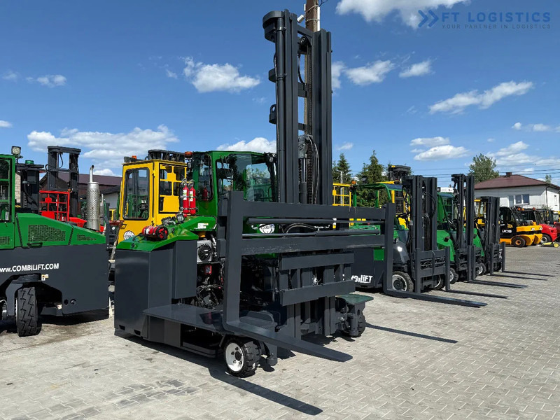 Négyutas tolóoszlopos targoncá Combilift C5000E / ELECTRIC / TRIPLEX 8300MM / FULL FREE LIFT / WIDE FORK POSITIONER / SIDE SHIFT / BATTERY LIKE NEW C5000E / ELECTRIC / T: 18 kép. Négyutas tolóoszlopos targoncá Combilift C5000E / ELECTRIC / TRIPLEX 8300MM / FULL FREE LIFT / WIDE FORK POSITIONER / SIDE SHIFT / BATTERY LIKE NEW C5000E / ELECTRIC / T: 18 kép.