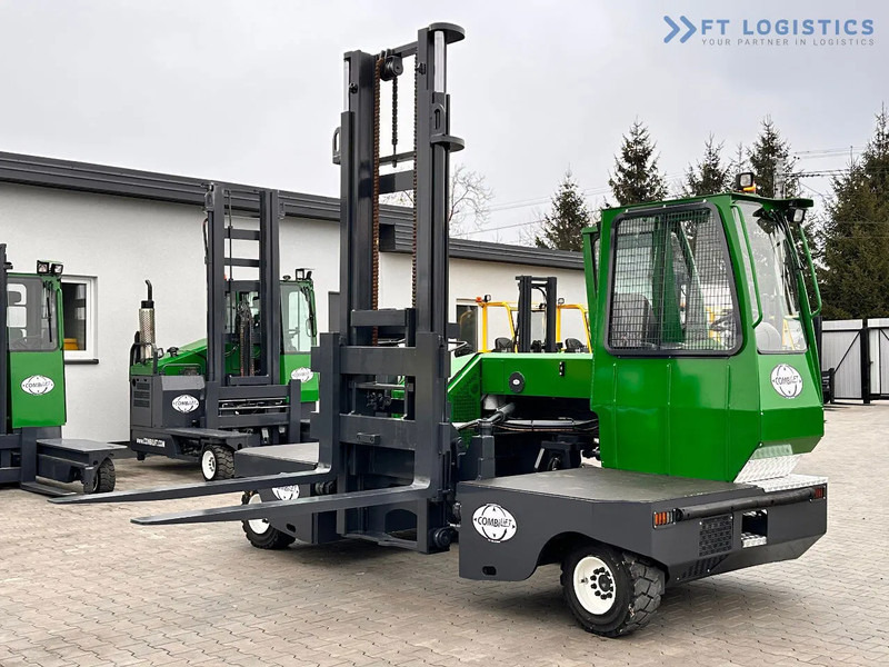 Combilift C5000SL / DIESEL / 4500MM / DUPLEX / CABIN / PLATFORMS / LIKE NEW C5000SL / DIESEL / 4500MM / DUPLEX / CABIN / PLATFORMS / LIKE - Oldalrakodó targoncá: 1 kép. Combilift C5000SL / DIESEL / 4500MM / DUPLEX / CABIN / PLATFORMS / LIKE NEW C5000SL / DIESEL / 4500MM / DUPLEX / CABIN / PLATFORMS / LIKE - Oldalrakodó targoncá: 1 kép.