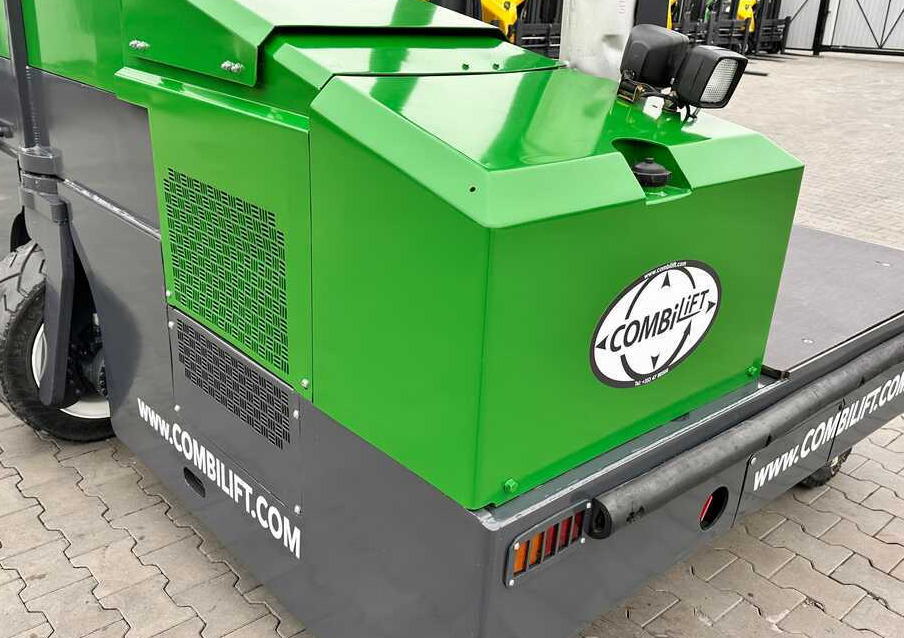 Combilift C5000SL / DIESEL / 4500MM / DUPLEX / CABIN / PLATFORMS / LIKE NEW lízing Combilift C5000SL / DIESEL / 4500MM / DUPLEX / CABIN / PLATFORMS / LIKE NEW: 32 kép.