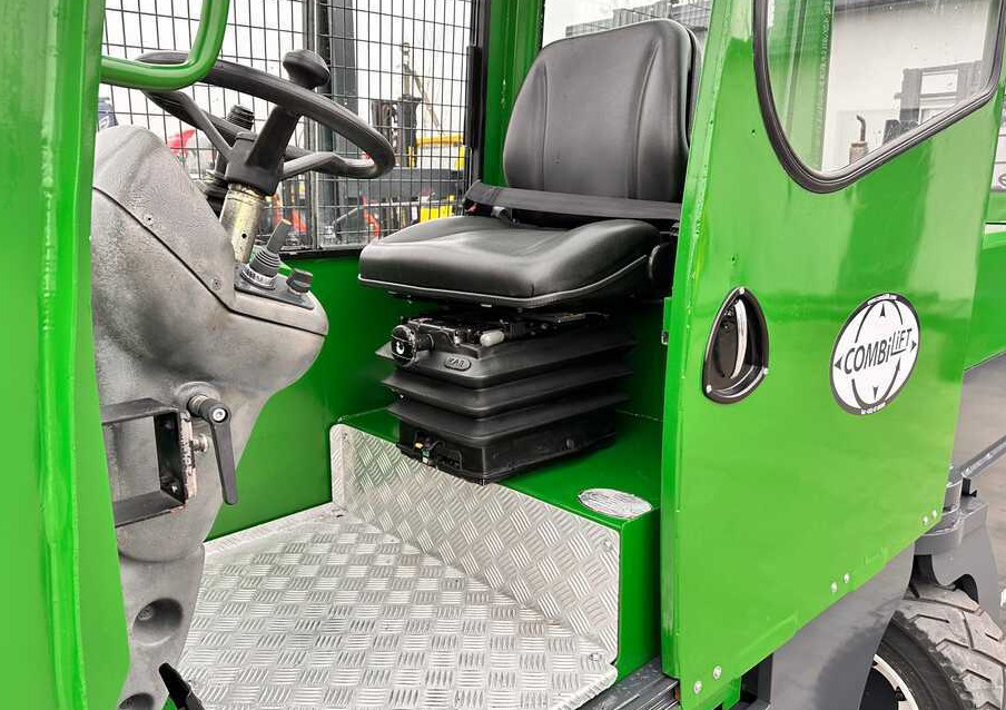Combilift C5000SL / DIESEL / 4500MM / DUPLEX / CABIN / PLATFORMS / LIKE NEW lízing Combilift C5000SL / DIESEL / 4500MM / DUPLEX / CABIN / PLATFORMS / LIKE NEW: 20 kép.