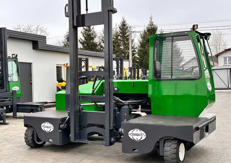 Combilift C5000SL / DIESEL / 4500MM / DUPLEX / CABIN / PLATFORMS / LIKE NEW lízing Combilift C5000SL / DIESEL / 4500MM / DUPLEX / CABIN / PLATFORMS / LIKE NEW: 19 kép.