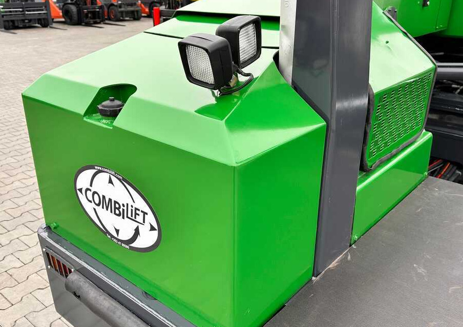 Combilift C5000SL / DIESEL / 4500MM / DUPLEX / CABIN / PLATFORMS / LIKE NEW lízing Combilift C5000SL / DIESEL / 4500MM / DUPLEX / CABIN / PLATFORMS / LIKE NEW: 31 kép.