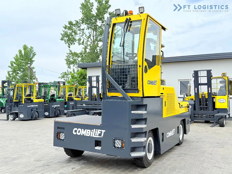 Combilift C6000FSL / DIESEL / DUPLEX - 4100MM / FORKS 1400MM / SIDE LOADER / LIFTING CAPACITY 6000KG / FREE LIFT / DEUTZ ENGINE / PERFECT - Oldalrakodó targoncá: 3 kép. Combilift C6000FSL / DIESEL / DUPLEX - 4100MM / FORKS 1400MM / SIDE LOADER / LIFTING CAPACITY 6000KG / FREE LIFT / DEUTZ ENGINE / PERFECT - Oldalrakodó targoncá: 3 kép.