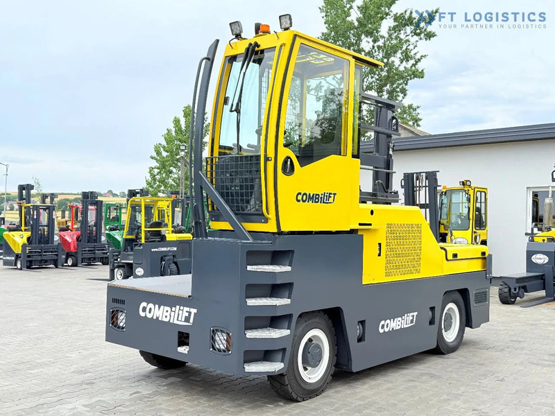 Combilift C6000FSL / DIESEL / DUPLEX - 4100MM / FORKS 1400MM / SIDE LOADER / LIFTING CAPACITY 6000KG / FREE LIFT / DEUTZ ENGINE / PERFECT - Oldalrakodó targoncá: 2 kép. Combilift C6000FSL / DIESEL / DUPLEX - 4100MM / FORKS 1400MM / SIDE LOADER / LIFTING CAPACITY 6000KG / FREE LIFT / DEUTZ ENGINE / PERFECT - Oldalrakodó targoncá: 2 kép.