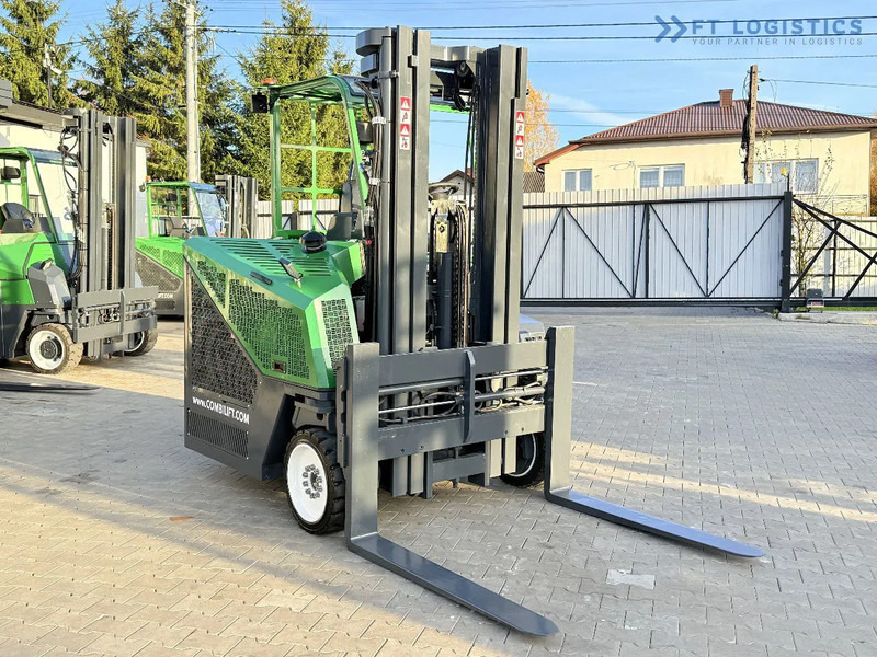 Combilift CB4000 / GAS / TRIPLEX 5200MM / FREE LIFT / FORK POSITIONER / SIDE SHIFT / EXCELLENT CONDITION / Wide range of four-way and side - Négyutas tolóoszlopos targoncá: 4 kép. Combilift CB4000 / GAS / TRIPLEX 5200MM / FREE LIFT / FORK POSITIONER / SIDE SHIFT / EXCELLENT CONDITION / Wide range of four-way and side - Négyutas tolóoszlopos targoncá: 4 kép.