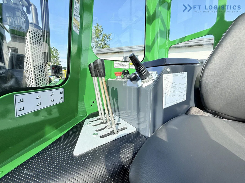 Négyutas tolóoszlopos targoncá Combilift Combilift C2500 / GAS / TRIPLEX 4900MM / FREE LIFT / ONLY 2446 HOURS / FORK POSITIONER / FULL CABIN / PERFECT CONDITION / Wide r: 16 kép. Négyutas tolóoszlopos targoncá Combilift Combilift C2500 / GAS / TRIPLEX 4900MM / FREE LIFT / ONLY 2446 HOURS / FORK POSITIONER / FULL CABIN / PERFECT CONDITION / Wide r: 16 kép.