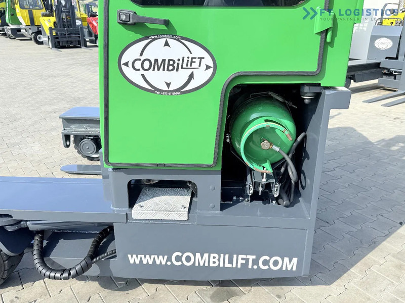 Négyutas tolóoszlopos targoncá Combilift Combilift C2500 / GAS / TRIPLEX 4900MM / FREE LIFT / ONLY 2446 HOURS / FORK POSITIONER / FULL CABIN / PERFECT CONDITION / Wide r: 10 kép. Négyutas tolóoszlopos targoncá Combilift Combilift C2500 / GAS / TRIPLEX 4900MM / FREE LIFT / ONLY 2446 HOURS / FORK POSITIONER / FULL CABIN / PERFECT CONDITION / Wide r: 10 kép.