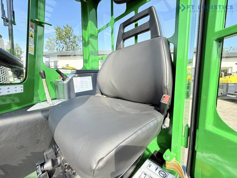 Négyutas tolóoszlopos targoncá Combilift Combilift C2500 / GAS / TRIPLEX 4900MM / FREE LIFT / ONLY 2446 HOURS / FORK POSITIONER / FULL CABIN / PERFECT CONDITION / Wide r: 14 kép. Négyutas tolóoszlopos targoncá Combilift Combilift C2500 / GAS / TRIPLEX 4900MM / FREE LIFT / ONLY 2446 HOURS / FORK POSITIONER / FULL CABIN / PERFECT CONDITION / Wide r: 14 kép.