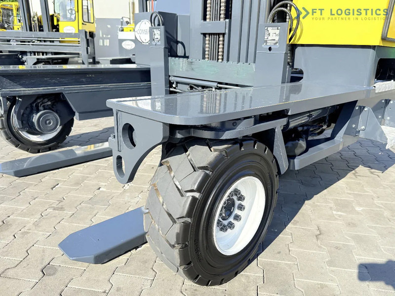 Combilift Combilift C5000XL / GAS / TRIPLEX 6000MM / FREE LIFT / FORK POSITIONER / HEATING / TELESCOPIC FORKS 1200/2000MM / FULL HEATED CA - Négyutas tolóoszlopos targoncá: 5 kép. Combilift Combilift C5000XL / GAS / TRIPLEX 6000MM / FREE LIFT / FORK POSITIONER / HEATING / TELESCOPIC FORKS 1200/2000MM / FULL HEATED CA - Négyutas tolóoszlopos targoncá: 5 kép.
