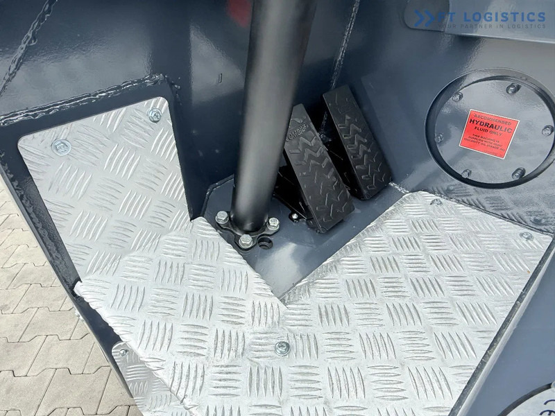 Combilift Combilift CBE2500 / TRIPLEX / 5500MM / FREE LIFT / ELECTRIC DRIVE / ONLY 2300 MTH / FORK POSITIONER / SIDE SHIFT / NEW TYRES / L lízing Combilift Combilift CBE2500 / TRIPLEX / 5500MM / FREE LIFT / ELECTRIC DRIVE / ONLY 2300 MTH / FORK POSITIONER / SIDE SHIFT / NEW TYRES / L: 11 kép. Combilift Combilift CBE2500 / TRIPLEX / 5500MM / FREE LIFT / ELECTRIC DRIVE / ONLY 2300 MTH / FORK POSITIONER / SIDE SHIFT / NEW TYRES / L lízing Combilift Combilift CBE2500 / TRIPLEX / 5500MM / FREE LIFT / ELECTRIC DRIVE / ONLY 2300 MTH / FORK POSITIONER / SIDE SHIFT / NEW TYRES / L: 11 kép.