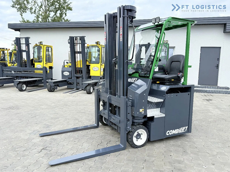 Combilift Combilift CBE2500 / TRIPLEX / 5500MM / FREE LIFT / ELECTRIC DRIVE / ONLY 2300 MTH / FORK POSITIONER / SIDE SHIFT / NEW TYRES / L lízing Combilift Combilift CBE2500 / TRIPLEX / 5500MM / FREE LIFT / ELECTRIC DRIVE / ONLY 2300 MTH / FORK POSITIONER / SIDE SHIFT / NEW TYRES / L: 12 kép. Combilift Combilift CBE2500 / TRIPLEX / 5500MM / FREE LIFT / ELECTRIC DRIVE / ONLY 2300 MTH / FORK POSITIONER / SIDE SHIFT / NEW TYRES / L lízing Combilift Combilift CBE2500 / TRIPLEX / 5500MM / FREE LIFT / ELECTRIC DRIVE / ONLY 2300 MTH / FORK POSITIONER / SIDE SHIFT / NEW TYRES / L: 12 kép.
