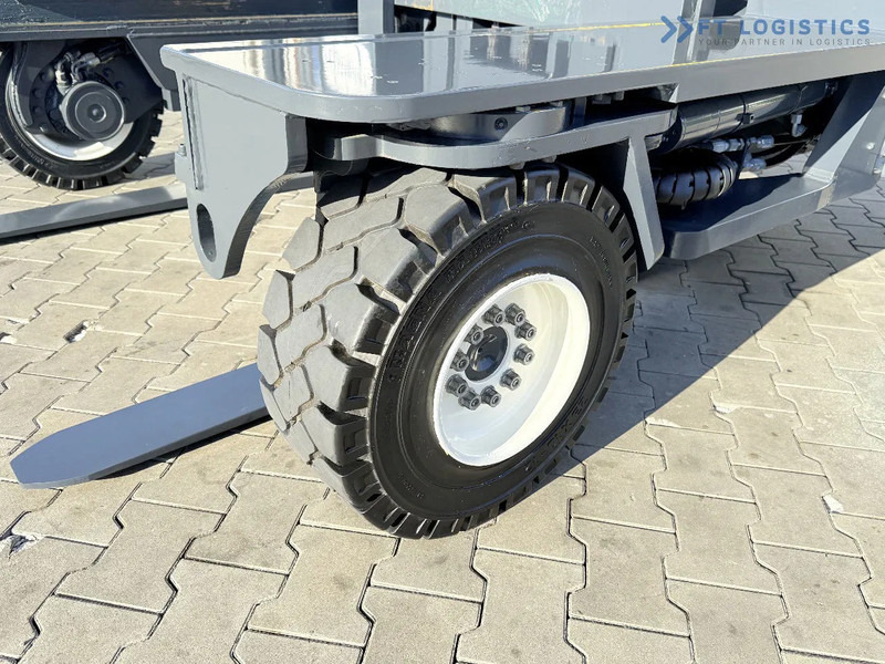 Combilift Combilift FOUR-WAY MULTIDIRECTIONAL FORKLIFT C5000XL / GAS / DUPLEX 6000MM / ONLY 3479 HOURS / SIDE SHIFT / FULL CABIN / PERFECT - Négyutas tolóoszlopos targoncá: 3 kép. Combilift Combilift FOUR-WAY MULTIDIRECTIONAL FORKLIFT C5000XL / GAS / DUPLEX 6000MM / ONLY 3479 HOURS / SIDE SHIFT / FULL CABIN / PERFECT - Négyutas tolóoszlopos targoncá: 3 kép.